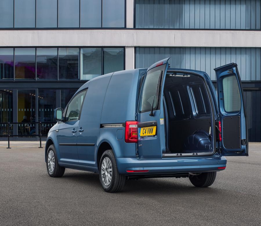  Volkswagen Caddy Kasten Trendline 2015 года  (UK) (фото 7 из 40)